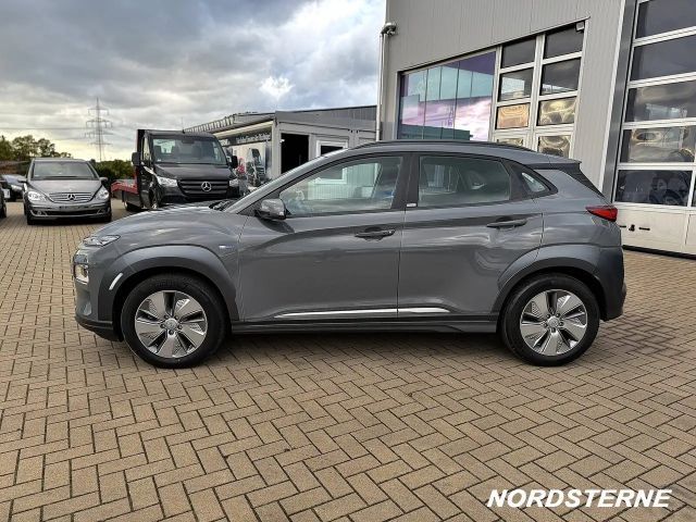 Hyundai Kona 2WD Electric