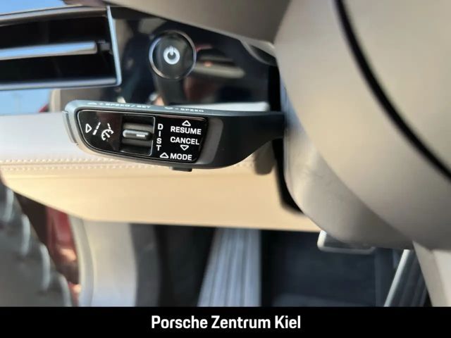 Porsche Taycan Cross Turismo Turbo