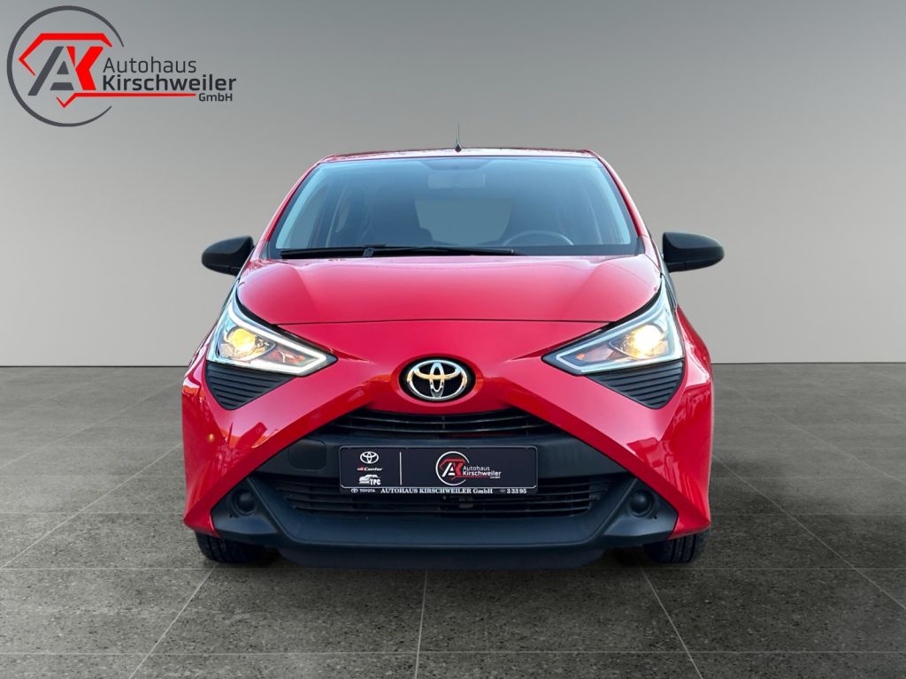 Toyota Aygo 5-deurs Business Plus