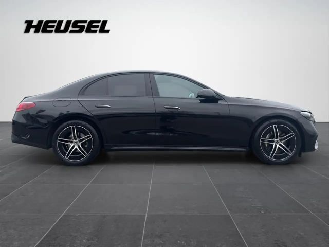 Mercedes-Benz E 200 AMG Line Sedan