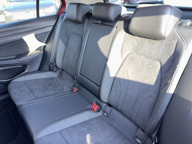 Volkswagen Golf DSG Style