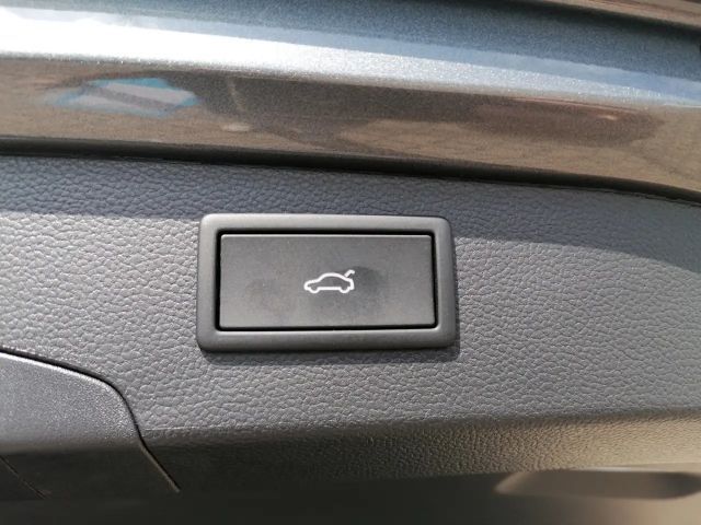 Volkswagen Passat 2.0 TDI R-Line Variant