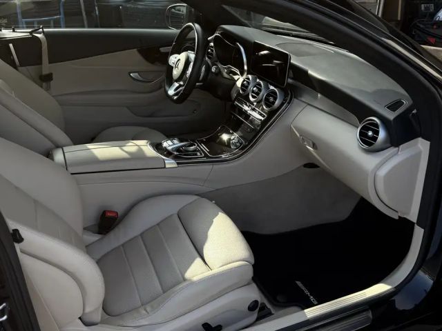 Mercedes-Benz C 200 AMG Line Coupé