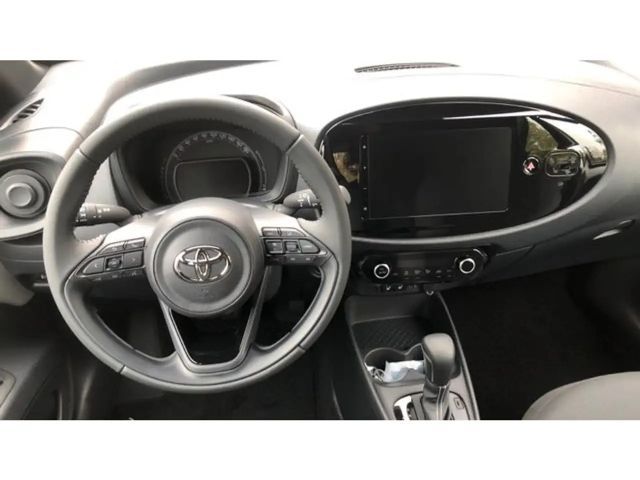 Toyota Aygo X Play