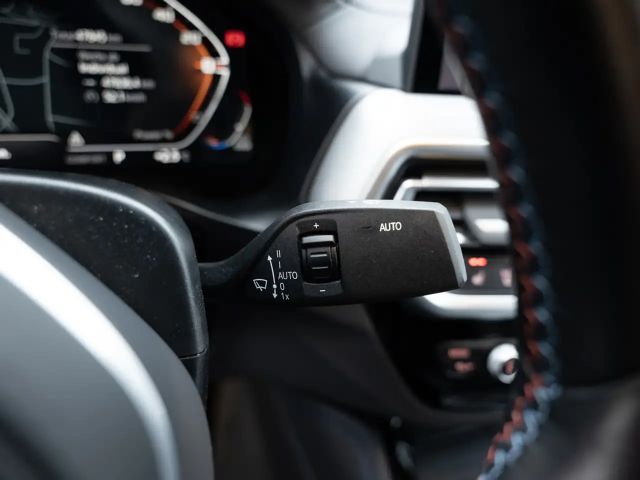 BMW X4 40i AHK HUD 360° LASER LED STANDHZ W-LAN