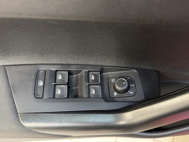 Volkswagen Taigo 1.5 TSI DSG R-Line