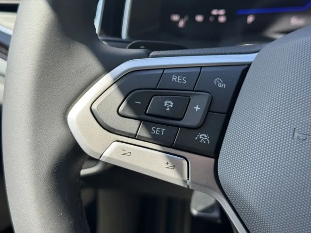 Volkswagen Taigo 1.0 TSI DSG R-Line