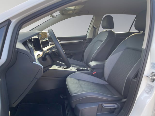 Volkswagen Golf 1.5 eTSI DSG Golf VIII Variant