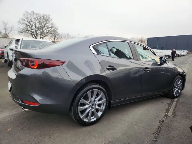Mazda 3 Exclusive-line SkyActiv