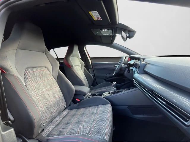 Volkswagen Golf 2.0 TSI GTI