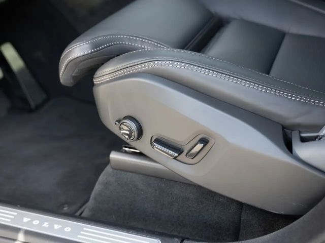 Volvo XC90 AWD Dark Recharge Ultra