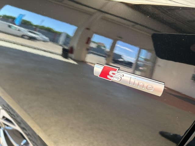 Audi A6 Avant Quattro S-Tronic