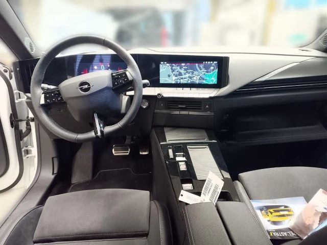 Opel Astra GS-Line Grand Sport