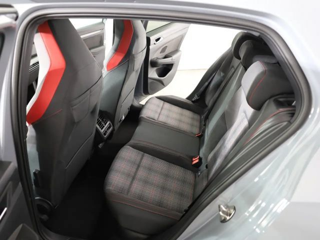 Volkswagen Golf DSG GTI