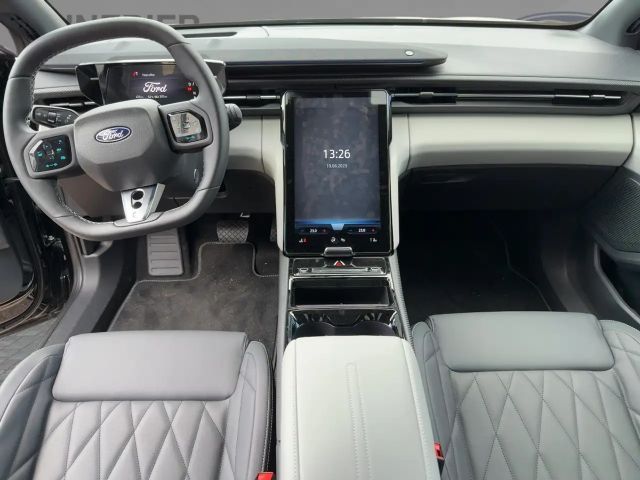 Ford Capri AWD Premium