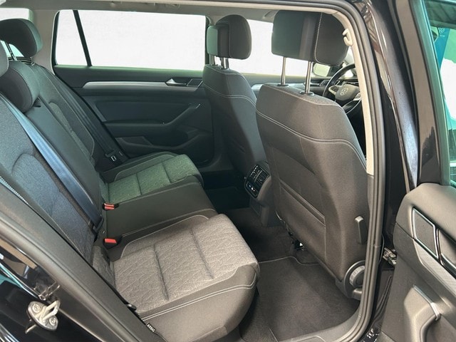 Volkswagen Passat 2.0 TDI Business DSG Variant