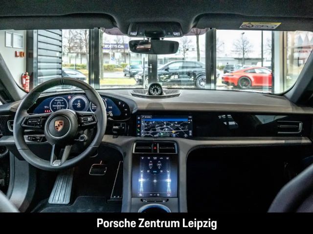 Porsche Taycan Black Edition Sport Turismo