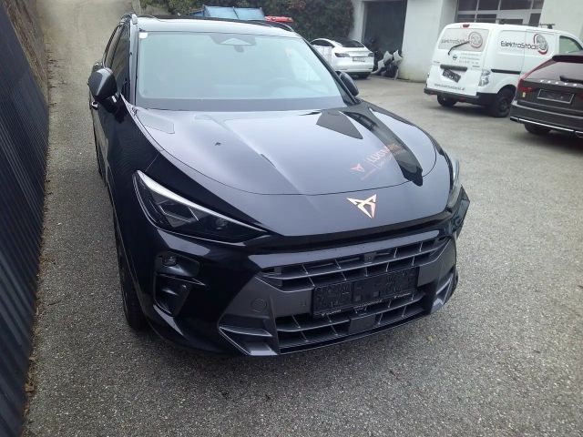 Cupra Terramar 1.5 e-Hybrid VZ e-Hybrid