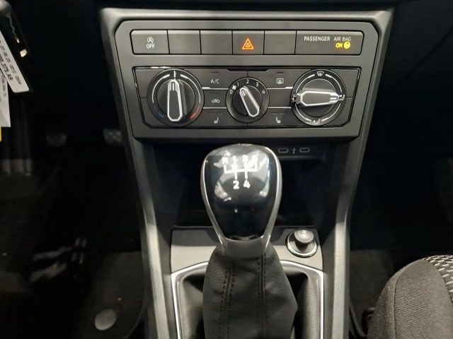 Volkswagen T-Cross 4Me TSI