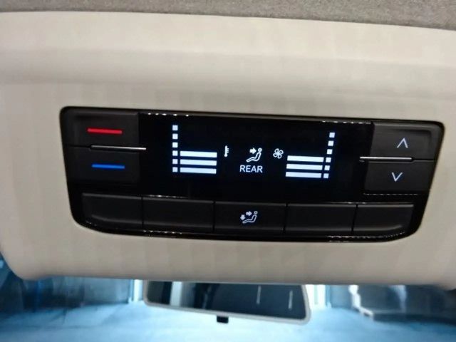 Volkswagen Transporter DSG Lang T6