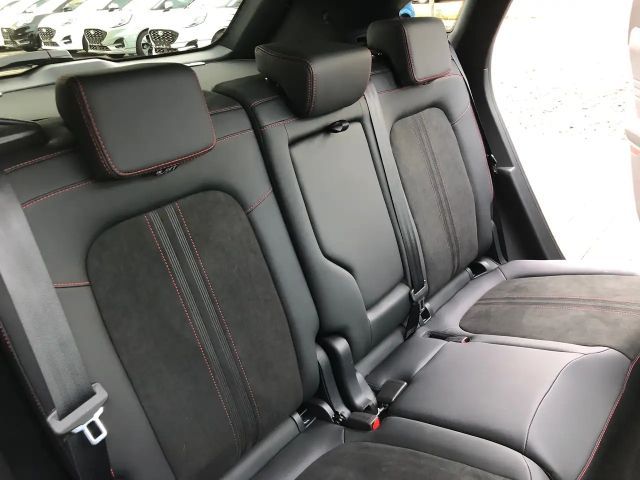 Ford Kuga Hybrid ST Line X