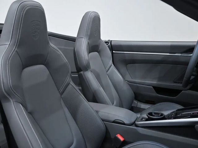 Porsche 992 4S Cabrio Carrera
