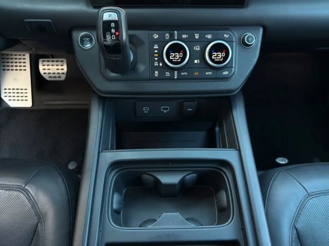 Land Rover Defender 90