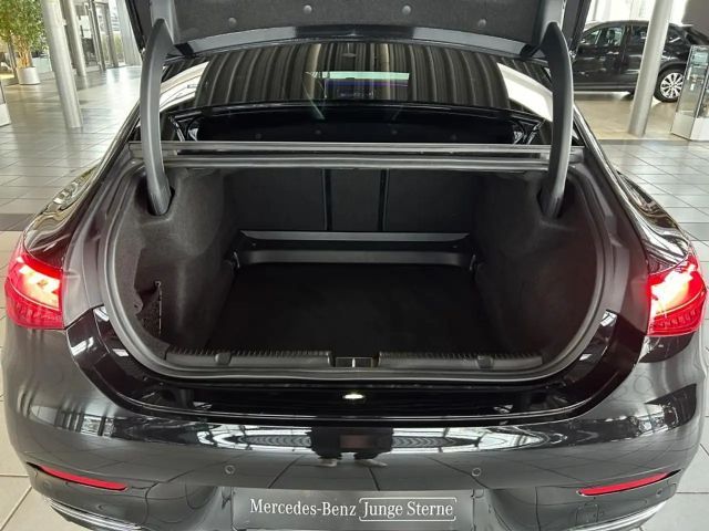 Mercedes-Benz EQE 300 AMG Line Sedan