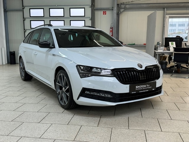 Skoda Superb 2.0 TDI Combi Sportline