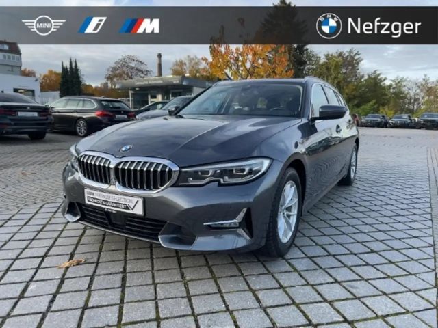 BMW 320 320d Luxury Line Touring