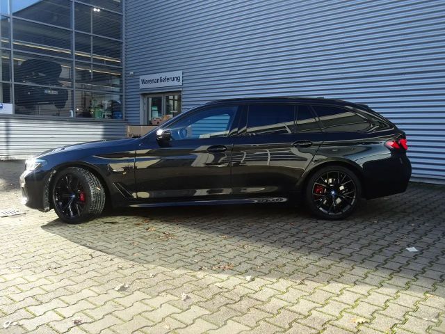 BMW 530 530e M-Sport Touring xDrive