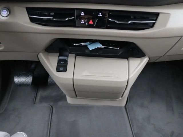 Volkswagen Multivan 2.0 TSI DSG Life T7