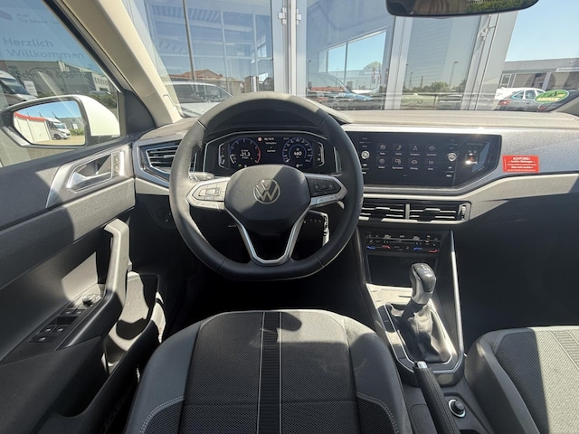 Volkswagen Polo 1.0 TSI DSG Style