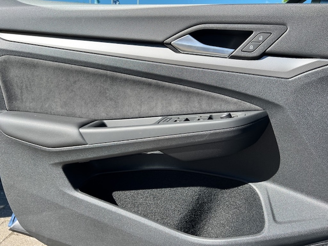 Volkswagen Golf 1.5 eTSI DSG Style