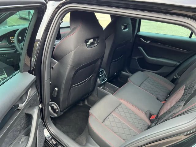 Skoda Octavia Combi RS