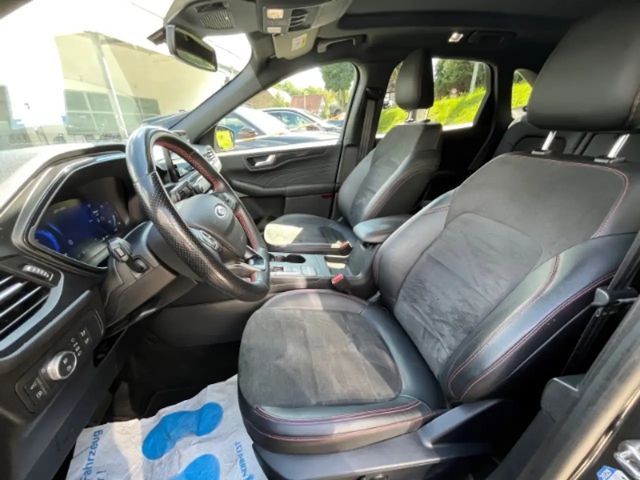 Ford Kuga Plug in Hybrid ST Line X