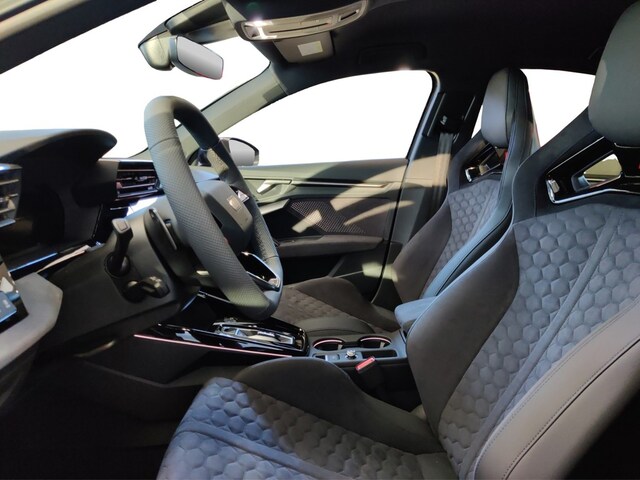 Audi RS3 Quattro S-Tronic Sedan