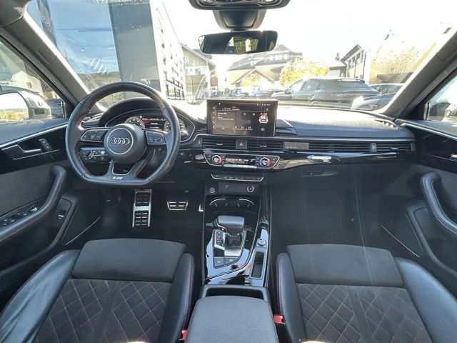 Audi A4 45 TFSI Quattro S-Line