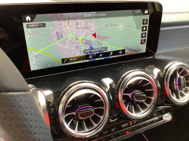 Mercedes-Benz EQB 300 4MATIC