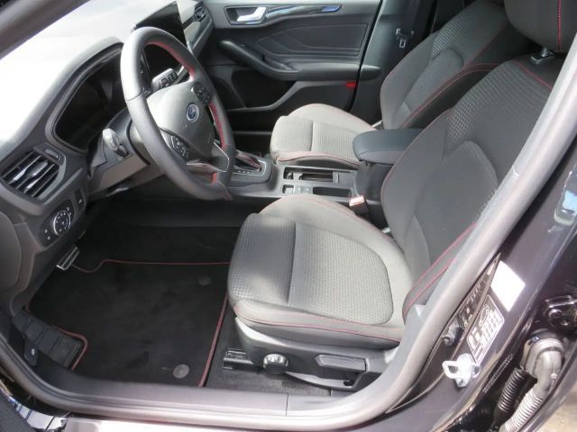 Ford Focus ST Line Wagon