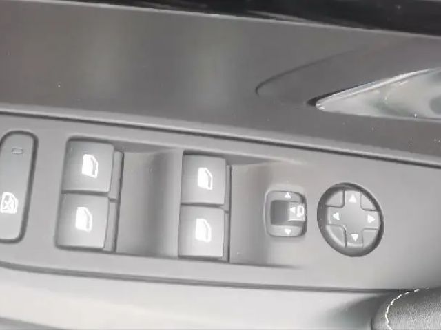 Peugeot 208 GT-Line Hybrid