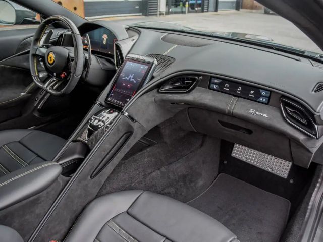 Ferrari Roma *NOVITEC*F. ADAS*MAGNE*P.DISPLAY*SMARTPHONE