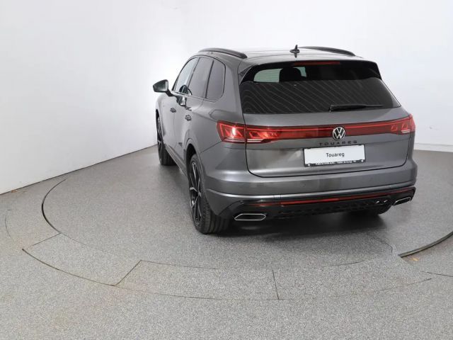 Volkswagen Touareg 4Motion R-Line