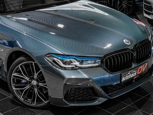 BMW 530 530e M-Sport Sedan
