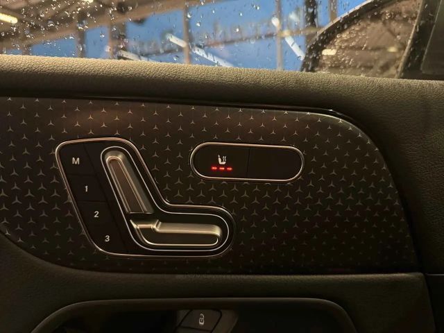 Mercedes-Benz B 250 4MATIC Progressive Sedan