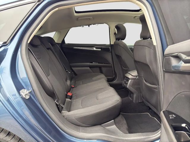 Ford Mondeo Titanium