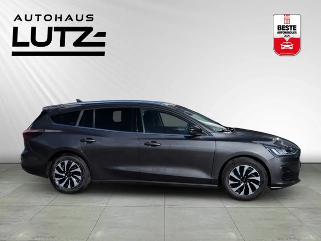 Ford Focus Titanium Wagon