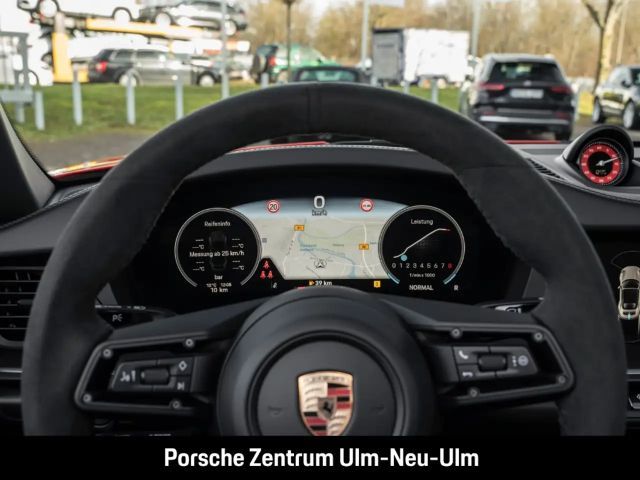 Porsche 992 Cabrio Carrera Turbo