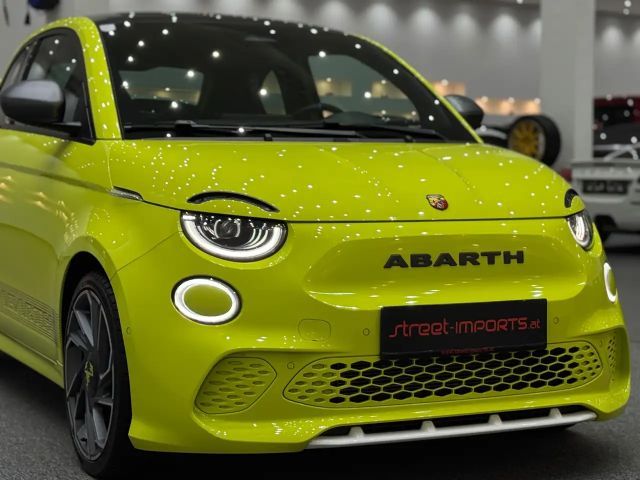 Abarth 500e Scorpionissima