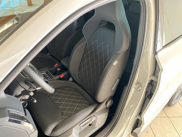 Skoda Karoq 2.0 TSI 4x4 Sportline